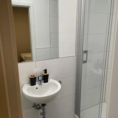 Glessener Braustube *