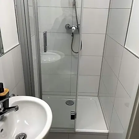 Glessener Braustube بيت ريفي *